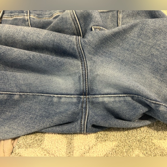 PAIGE Mayslie Straight Leg Ankle Jeans - Picture 12 of 12